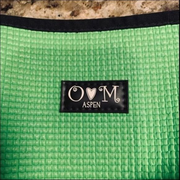 Aspen Beach Tote Bag - Picture 5 of 13